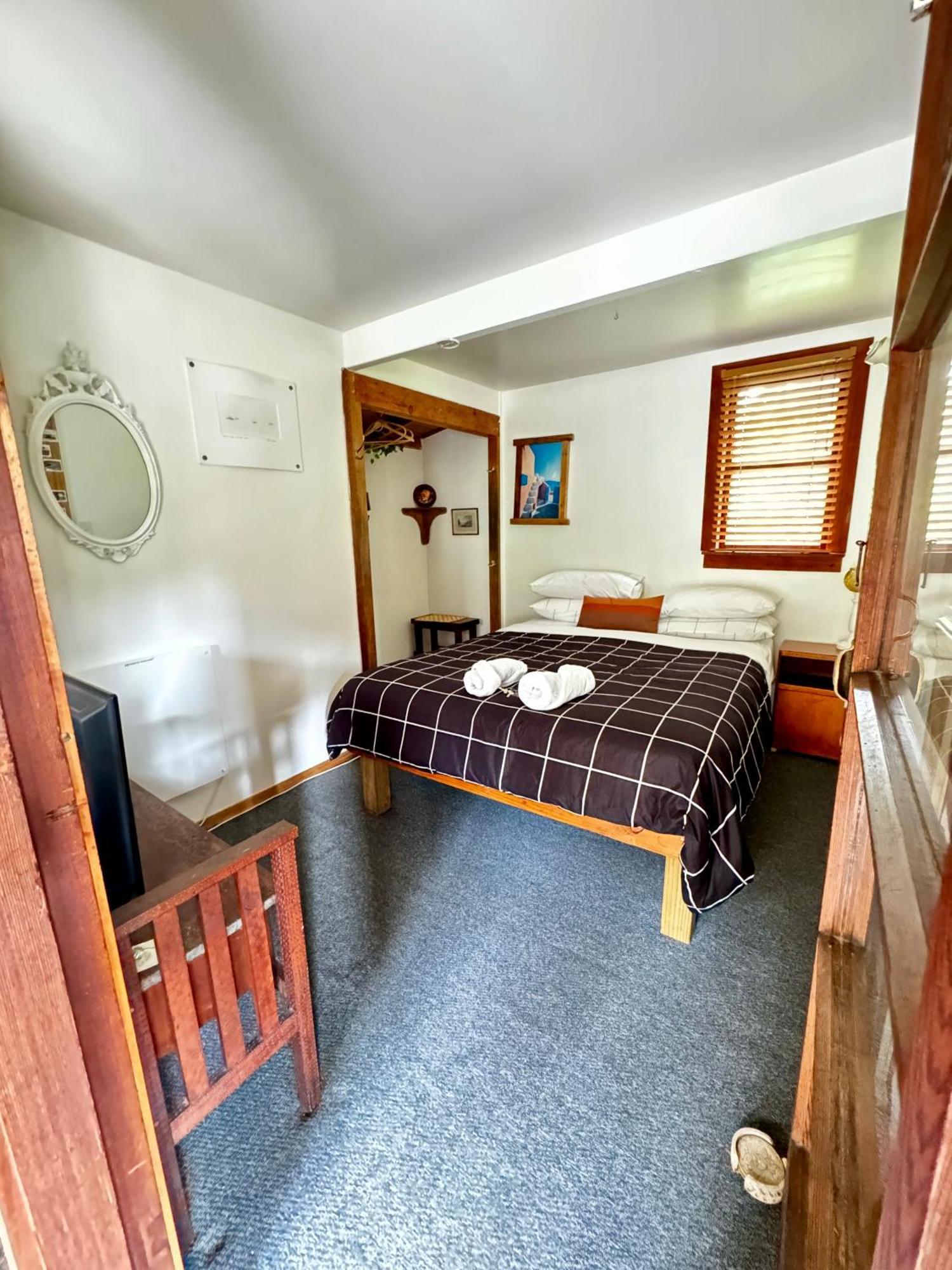 Waiheke Island Guesthouse Ostend Esterno foto